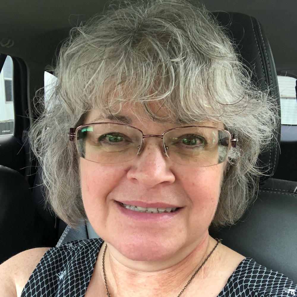 Meet your Posher, Deb